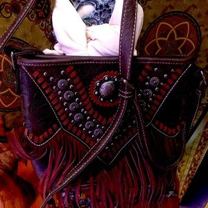 Women’s brown leather handbag